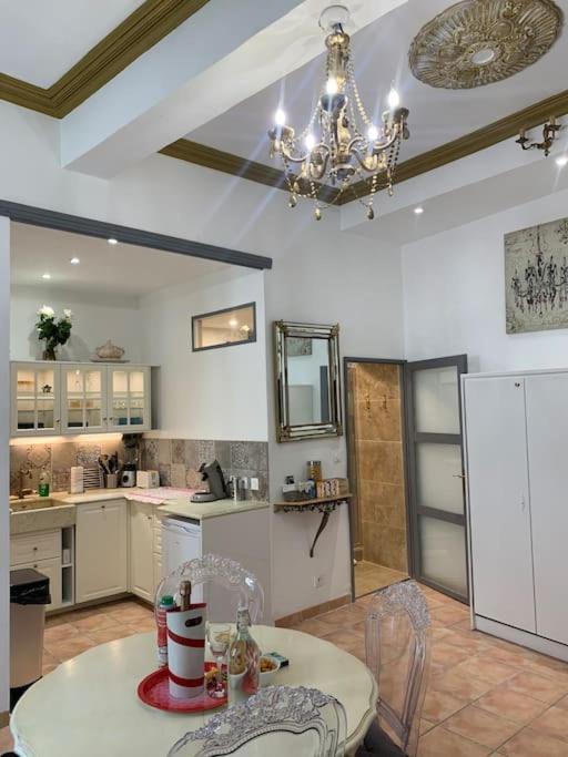 Magnifique Appartement Plein Coeur Avignon Intra-Muros المظهر الخارجي الصورة