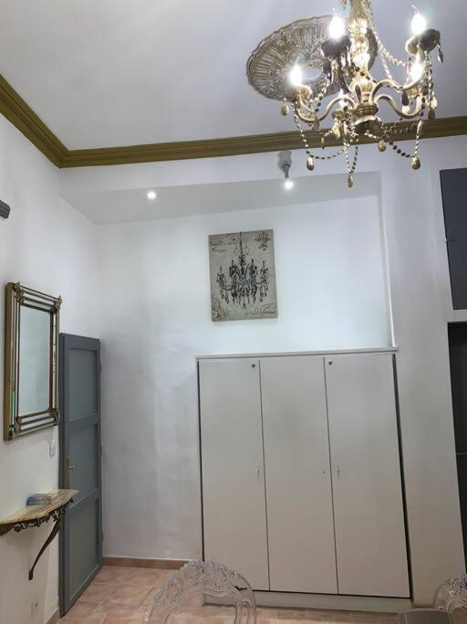 Magnifique Appartement Plein Coeur Avignon Intra-Muros المظهر الخارجي الصورة